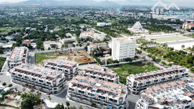 Cần bán căn nhà tâm huyết ở Khu phức hợp Hacom Mall Ninh Thuận - 2