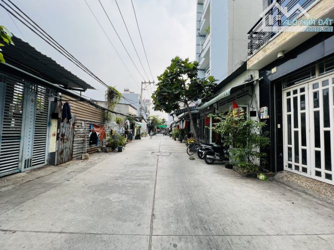 Đường Số 9 BHH Thông Kênh Tham Lương 4x15 ~60m2 Hẻm 8m Giá Tốt 4.95 Tỷ - 2