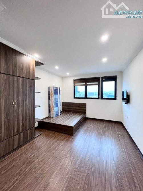CCMN 11P KN- XÃ ĐÀN- DÒNG TIỀN 70TR/TH- 58M2_ 7 TẦNG_ 5,6M MẶT TIỀN- 30M RA PHỐ - 2