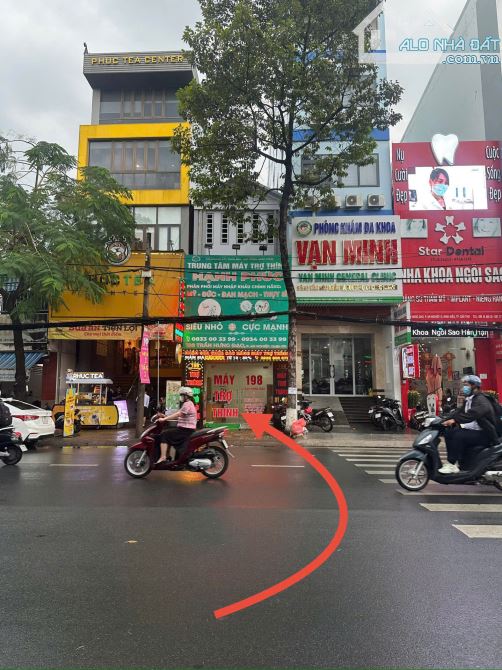 Nhà lầu vị trí đẹp mặt tiền Trần Hưng Đạo, Ninh Kiều, Cần Thơ - 21 tỷ - 2