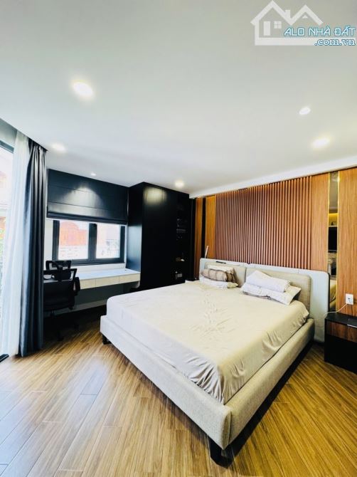 BÁN NHÀ GẦN CV LÀNG HOA, CÂY TRÂM, HXT ~200m2 SD, 5 TỶ 52 nhỉnh - 2
