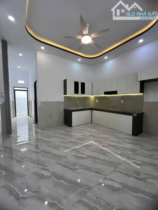 BÁN NHÀ LONG HOÀ CẦN ĐƯỚC CÁCH NGÃ TƯ XOÀI ĐÔI 2KM - 2