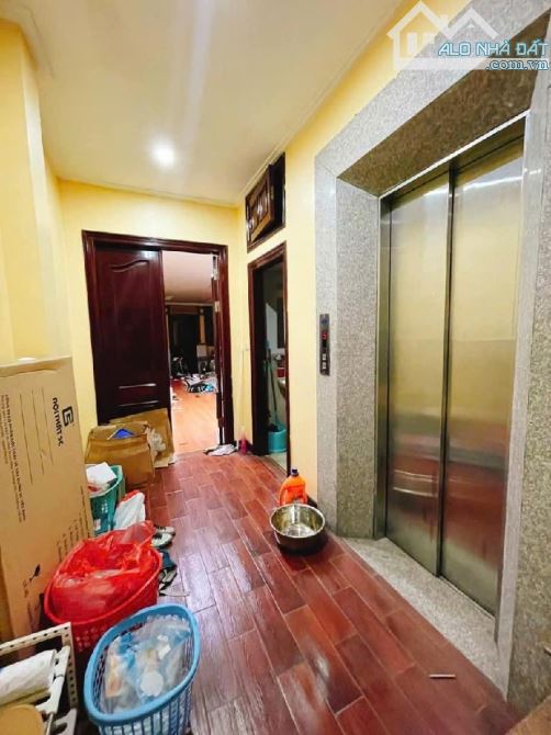 Bán nhà mặt phố Sơn Tây, Ba Đình, 70m2 x 7 tầng thang máy kinh doanh, 26 tỷ!!! - 2