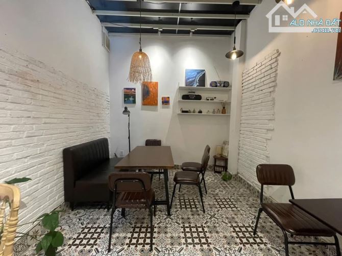 Cần sang quán Cafe Nam Kì Khởi Nghĩa, P.6, Q.3, 6x12m, 120tr - 2