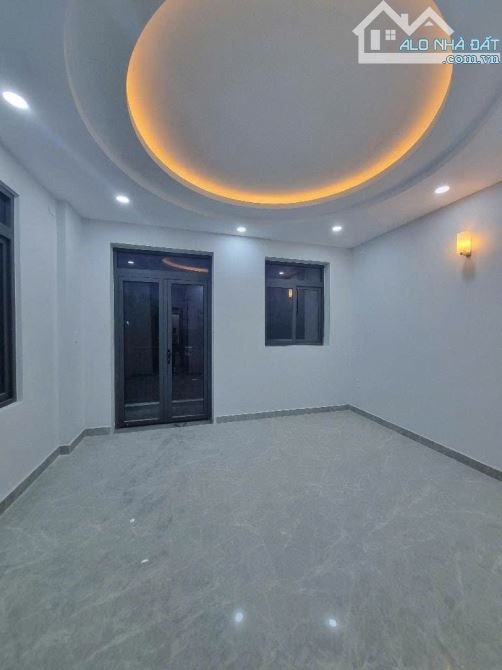 🏠XE HƠI NGỦ TRONG NHÀ - GÒ VẤP - 105M2 NGANG 6M - 5 TẦNG MỚI KENG  - HƠN 10 TỶ XÍU - 3