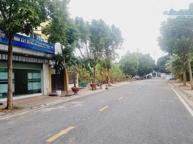 Bán đất Đôn Hậu, Khai Quang, Vĩnh Yên, DT 100m2 Giá 3.48 tỷ - 3