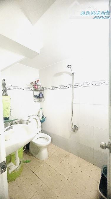 (S345)🏠Nhà mới 2 tầng vào ở ngay - Hòa Bình-Tân Phú giáp Q11 Khu Du Lịch Đầm Sen. DT 59m2 - 4