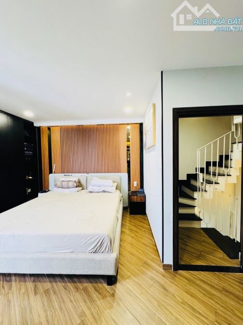 BÁN NHÀ GẦN CV LÀNG HOA, CÂY TRÂM, HXT ~200m2 SD, 5 TỶ 52 nhỉnh - 4