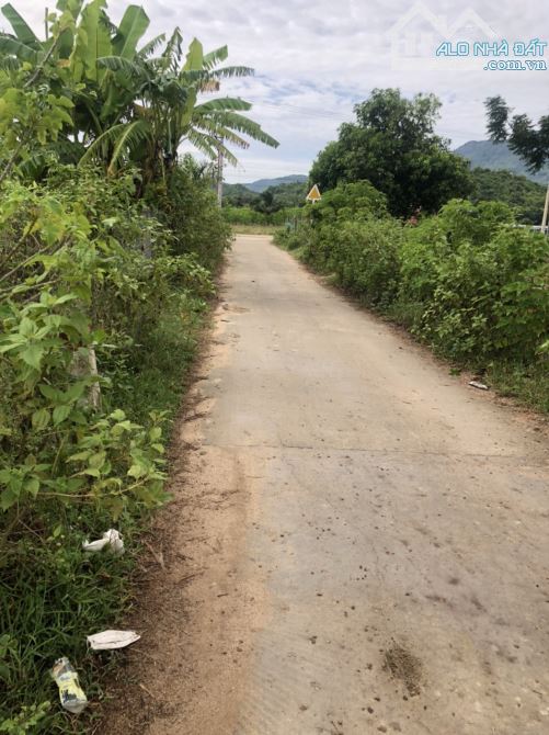 Đất đẹp Cam Phước Tây, Cam Lâm. 450m2. Khu dân cư. Giá 1tỷ50tr. 100 m2 thổ - 2