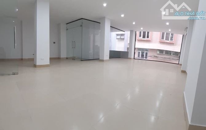 Bán nhà Cấo 4  Phố Văn Trì , 60m2, lô góc , ô tô tránh , kinh doanh , chỉ 10,2 tỷ - 4