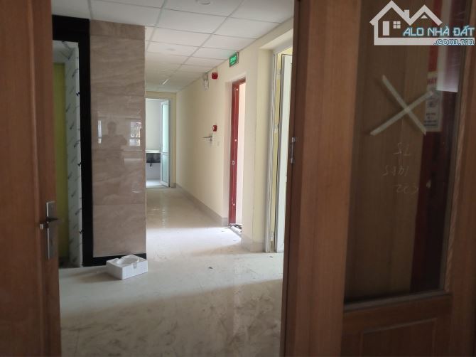 Cần bán tòa nhà lô góc mặt phố Nguyễn Hữu Thọ, Hoàng Mai. DT 600m2 x MT 30m - Giá 309 tỷ - 5