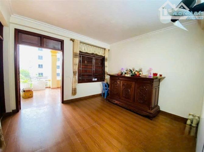 CHO THUÊ NHÀ tại Văn Cao, 90M2, 4 TẦNG 4 ngủ full, 26 triệu - 5