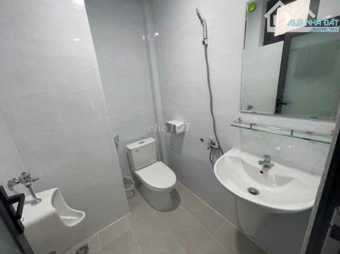 Cho thuê toà nhà Mới Xây Đường Trần Lựu P.An Khánh Quận 2 - 5