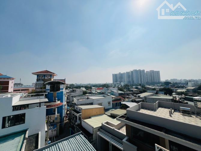 Bán gấp căn nhà 1 trệt 2 lầu 5pn dt 85m2 mặt tiền hẻm xe hơi tại P. Trung Dũng - 5