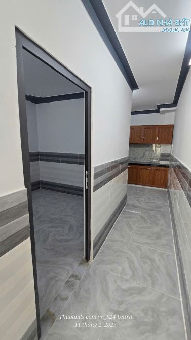 NHÀ ĐẸP VÀO Ở NGAY 40M2 GÁC LỮNG 2 PHÒNG, 2 WC, ZA 1T5 - 5