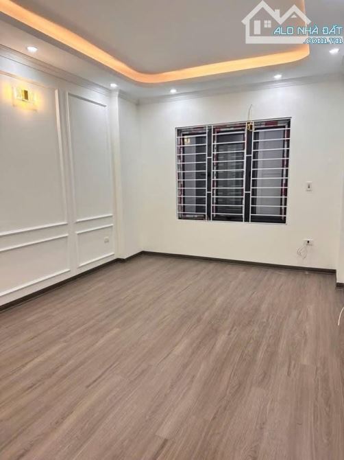 Nhà đẹp giá rẻ chỉ cần 3,3 tỷ có ngày nhà 4Tx30m2 ô tô đỗ cửa ngõ thông-Nhân Huệ, Đồng Mai - 6