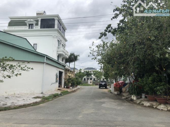 Bán đất biệt thự dự án 10 ha (10 mẫu) đường Nguyễn Duy Trinh Quận 2 cũ (310m2) 89 tr/m2 - 7