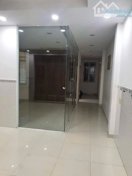 NHÀ ĐẸP NHƯ MỚI – PHAN BỘI CHÂU, DĨ AN – 3 TẦNG, 104M² - 8