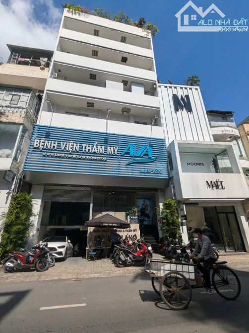 Bán nhà mặt tiền Trương Định, 7x20m, 6 Tầng, 140 triệu, 45 tỷ