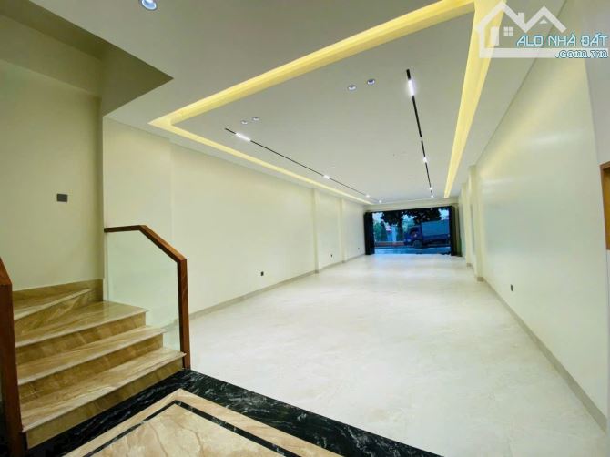 BÁN NHÀ PHỐ PHÚC LỢI Ô TÔ THANG MÁY THOÁNG 90M2 5T 6MT GIÁ 19.5 TỶ - 1