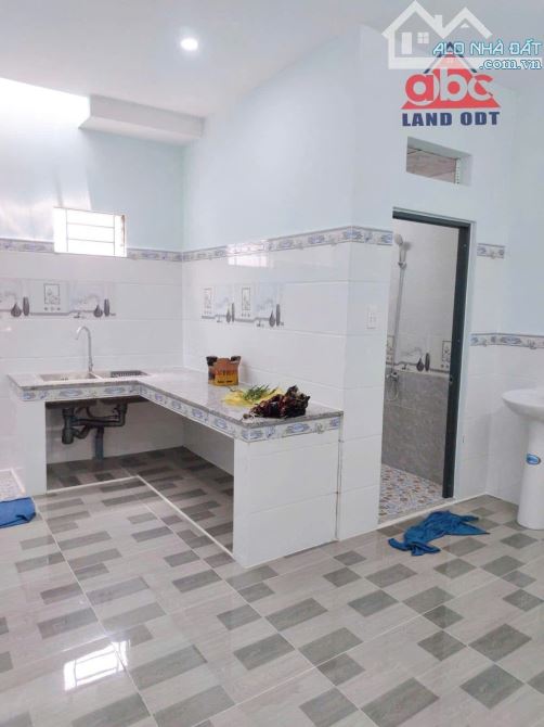 Bán nhà 1 trệt 1 lửng đường xe hơi, Tam Hiệp, Biên Hòa, 82m2, giá 2 tỷ 990.