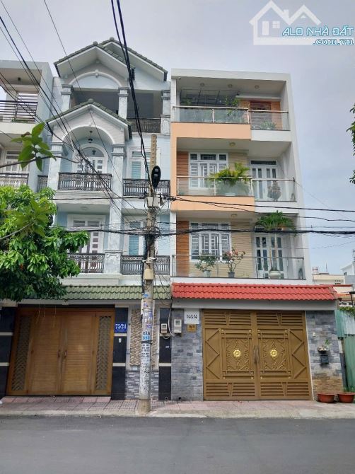 ngay Hiệp Thành city -2 mặt tiền - 5.5x18 99m2- 4 tầng- 5 PN- 7tỷ x.