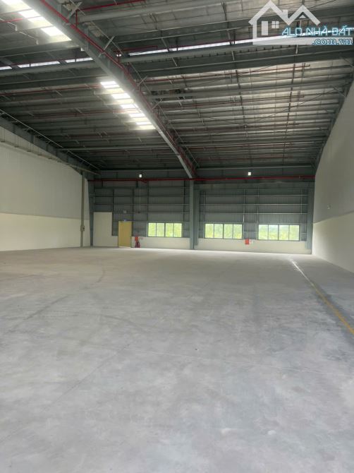 Cho thuê kho xưởng 1360m2 trong KCN Lê Minh Xuân 3,Bình Chánh