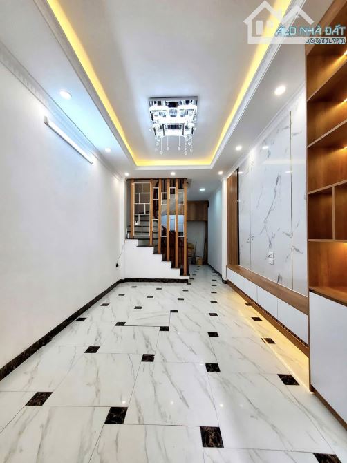 Bán nhanh nhà mới đập hộp ngõ 144 Giáp Nhị, 10m ra oto tránh, 30m2, MT 3,2m, giá 5,6 tỷ.