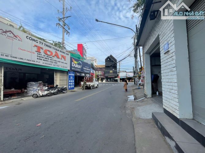 BÁN GẤP MẶT TIỀN NƠ TRANG LONG, P. RẠCH DỪA NGANG 13M ( DT: 162M2) FULL TC + GIÁ 11 TỶ