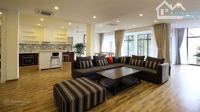 Bán tòa nhà 12 tầng apartment phố Tô Ngọc Vân, Tây Hồ, view đắc địa, doanh thu cao