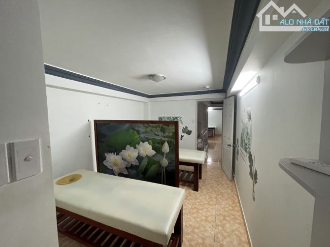 Sang MB Spa đẹp chỉ 18 triệu - 18A Nguyễn Thị Minh Khai - Q1 - 11