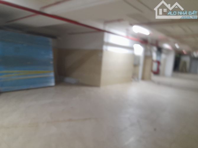 Bán tòa Văn Phòng 11 Tầng mặt phố Phạm Văn Đồng Cầu Giấy, 416m2, mặt tiền 15m * Giá 168 tỷ - 1