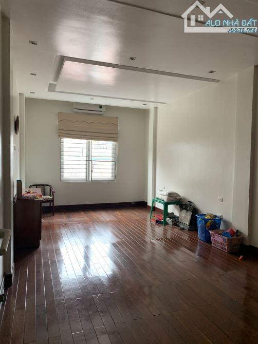 Nhà Điện biên phủ, Trần phú, xe tải đỗ cửa -  23.7 tỷ - 1