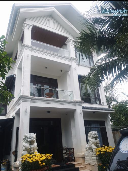 VILLA HỒ BƠI - AN THƯỢNG - TÂY ĐANG THUÊ 100TR/TH - GIÁ RẺ - 1