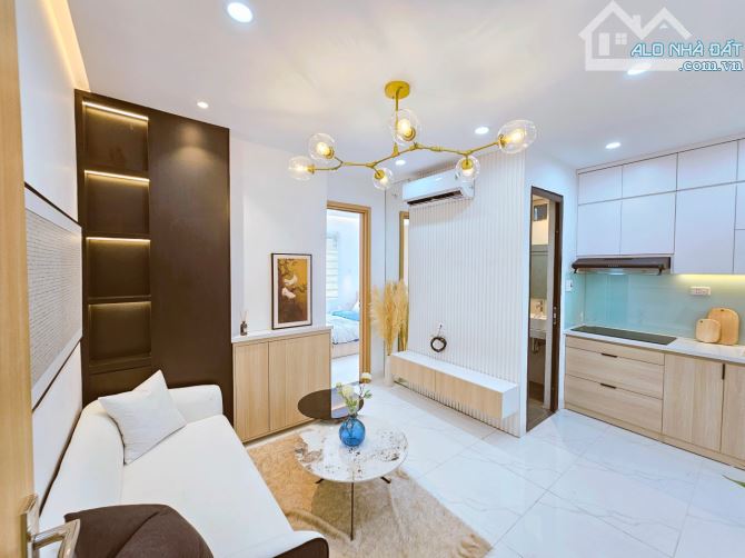 Bán Chung cư mini Lĩnh Nam, Tam Trinh ở ngay, oto đỗ cửa, đủ đồ, 1-2pn - 1