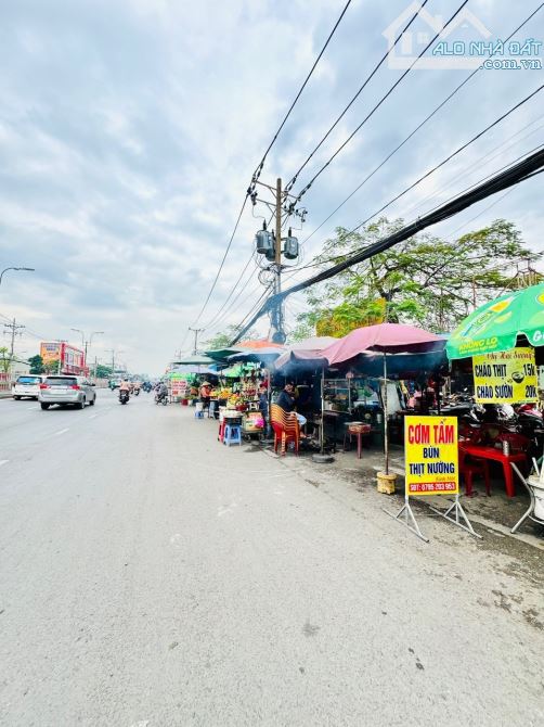 Bán nhà mặt tiền sát chợ Bình Triệu , Đại hoc Luật - 1