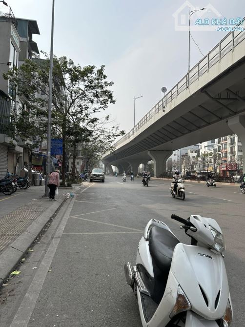 SIÊU RẺ MẶT PHỐ MINH KHAI ĐẠI LA -LÔ GÓC ĐƯỜNG 6 LÀN XE VỈA HÈ ĐÁ BÓNG KINH DOANH ĐỈNH - 1