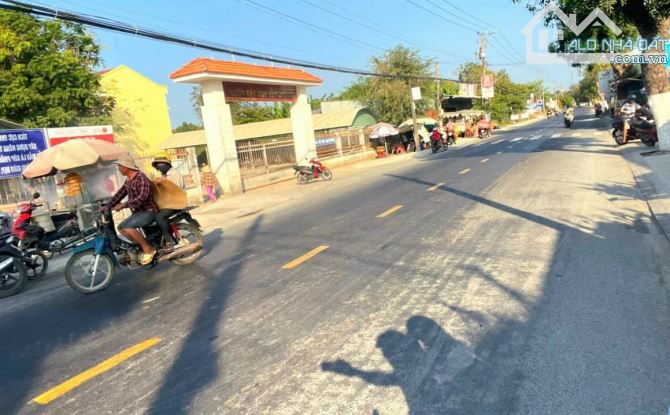 💎 Bán đất vườn (35 x 57m) đan xe máy xã Tân Đông gần đường Mạc Văn Thành - 1