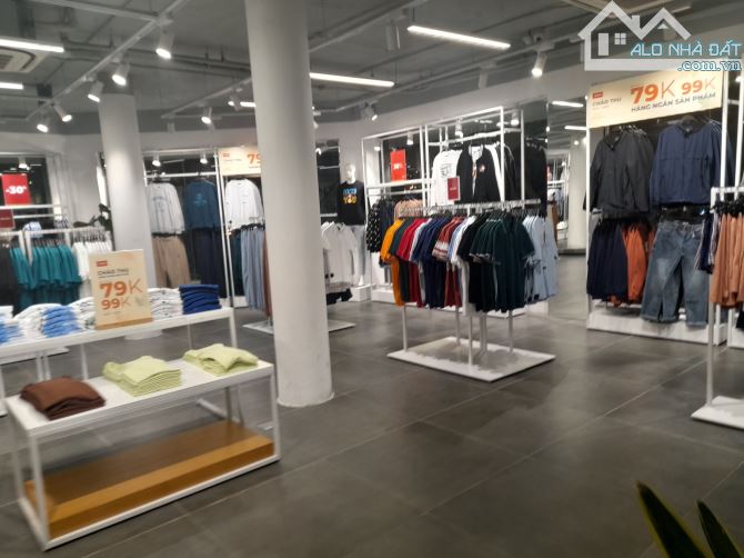 Bán nhà Mặt Phố Bà Triệu, Hoàn Kiếm 358m2, MT 12.5m - Giá 320 Tỷ