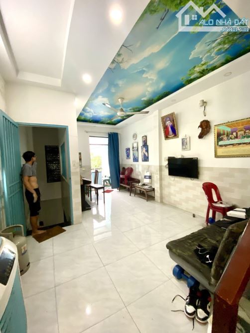 BÁN NHÀ RIÊNG, HẺM 6M NGUYỄN THỊ ĐẶNG QUẬN 12, 58M - 3T - 4PN - 4,8.5 T.Ỷ - 2