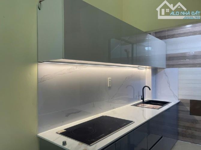 NHÀ ĐẸP HẺM 3,5m TRUNG TÂM QUẬN 1, DT 26m2, 4tầng👉 5,7tỷ. NGUYỄN VĂN NGUYỄN QUẬN 1 HCM - 2