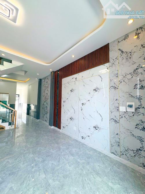 Nhà Lầu Mới Hoàn Thiện 3 phòng ngủ gần Trạm thu phí Bửu Long - Biên Hòa - 2