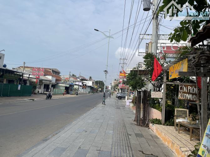 Bán 240m2 Mặt Tiền đường Nguyễn Đình Chiểu, KP1, Hàm Tiến 10 tỷ - 2