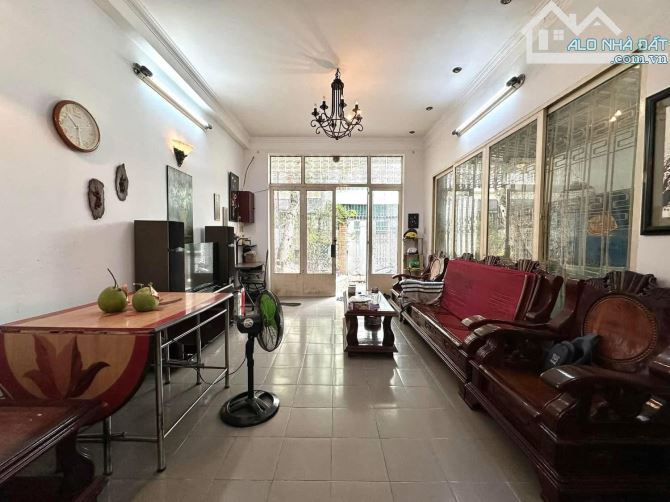 Hẻm xe hơi, Điện Biên Phủ, Q3, 136m2 6.6x20 3 tầng 21,9 tỷ - 2