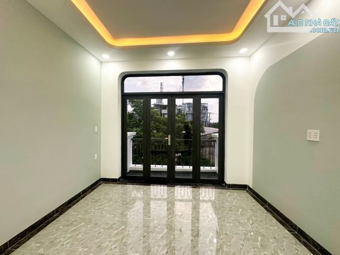 3.9 tỷ/50m2 hẻm xe hơi xây 1 trệt 1 lầu ra Phạm Văn Đồng chỉ 300m - 2