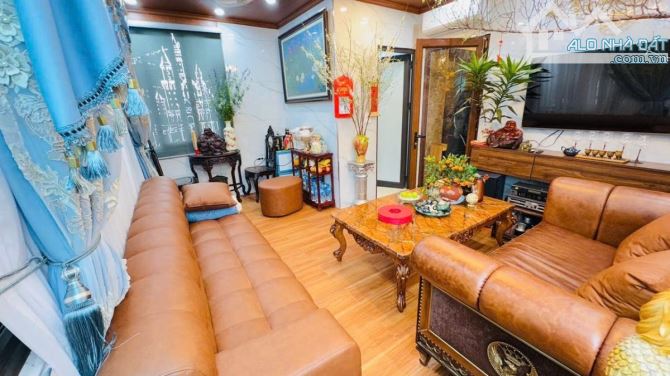 BÁN NHÀ PHỐ CHÙA LÁNG - ĐỐNG ĐA - DIỆN TÍCH 60 M2 - 8 TẦNG - MẶT TIỀN 5 M - GIÁ 35.3 TỶ - 2