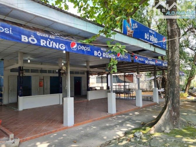 Mặt bằng làm quán ăn, cafe, gara hơn 1000m2, sẵn nhà 300m2 ngay khu Tam Hà - 2