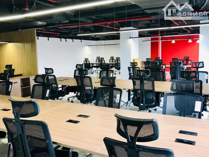 Bán tòa Văn Phòng 11 Tầng mặt phố Phạm Văn Đồng Cầu Giấy, 416m2, mặt tiền 15m * Giá 168 tỷ - 3