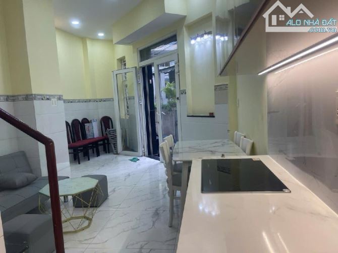 NHÀ ĐẸP HẺM 3,5m TRUNG TÂM QUẬN 1, DT 26m2, 4tầng👉 5,7tỷ. NGUYỄN VĂN NGUYỄN QUẬN 1 HCM - 3