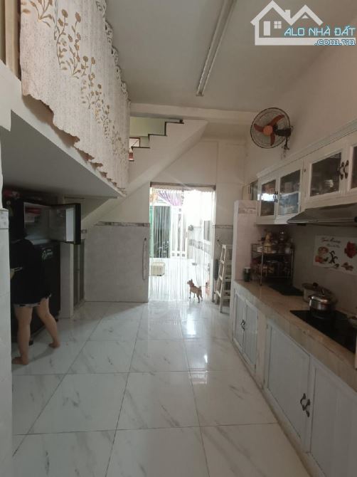 🏡 CHỈ 5TỶ HƠN, HẺM THÔNG - Ô TÔ ĐẬU CỬA - NHÀ VÔ Ở NGAY - 44M2 - 2 TẦNG - LÊ VĂN THỌ, - 3